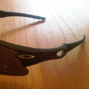 Мужские солнечные очки OAKLEY - 90 Lei - Новые!